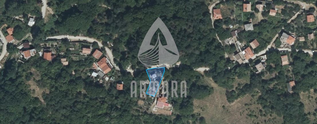 Парцел в с. Извор 