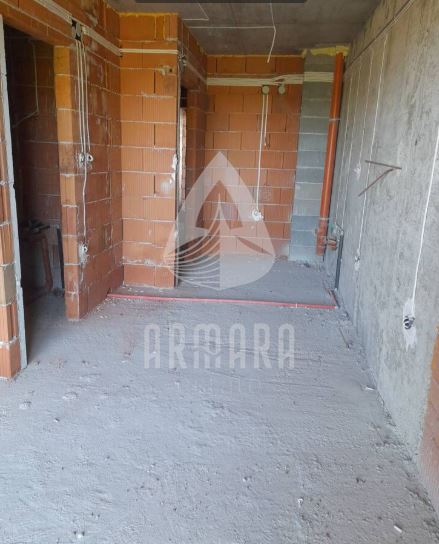 Продава се в Южен